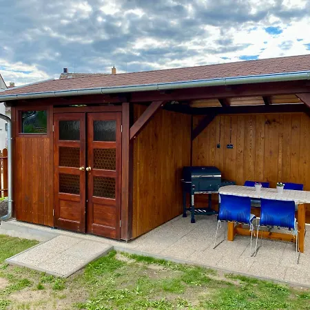Apartman Na Rozcesti Trebon Exterior photo