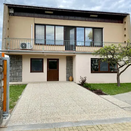 Apartman Na Rozcesti Trebon Exterior photo