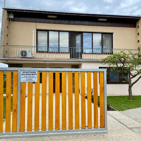 Apartman Na Rozcesti Trebon Exterior photo