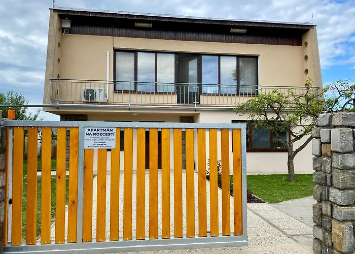 Apartman Na Rozcesti Trebon