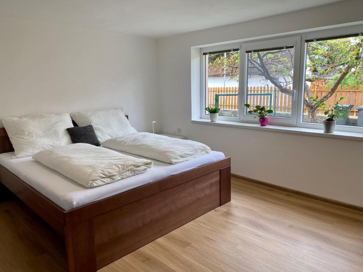 Apartment Na Rozcesti